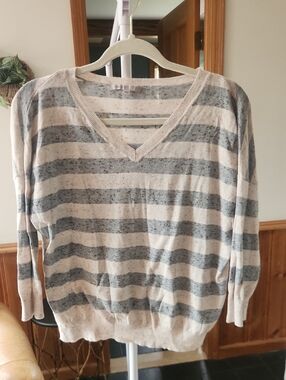 GAP Medium Striped Knit Top - Beige & Gray